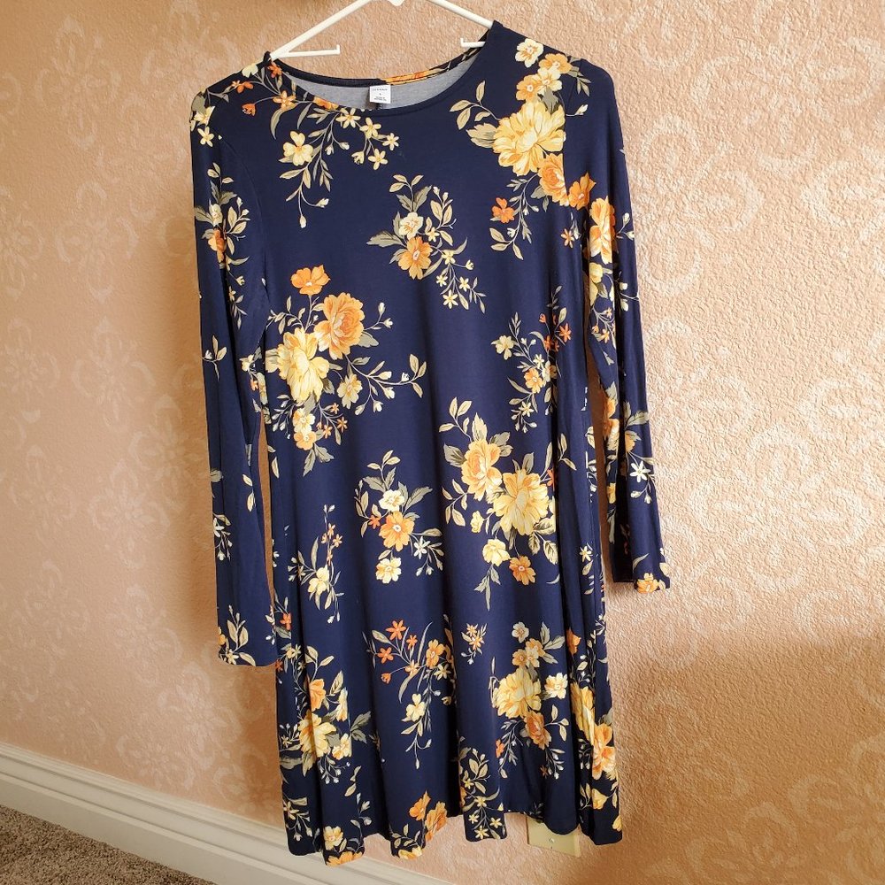 Long sleeve dress